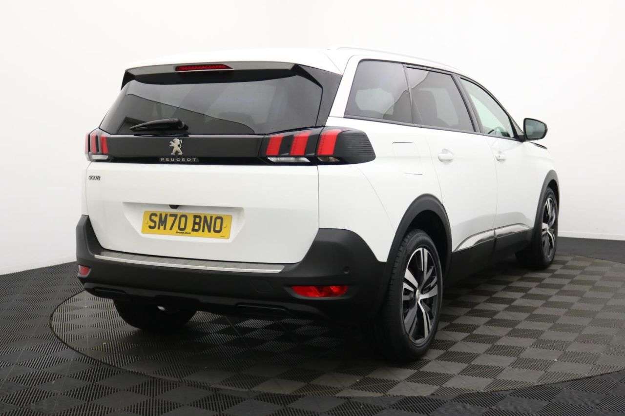 2020 PEUGEOT 5008 2020 PEUGEOT 5008