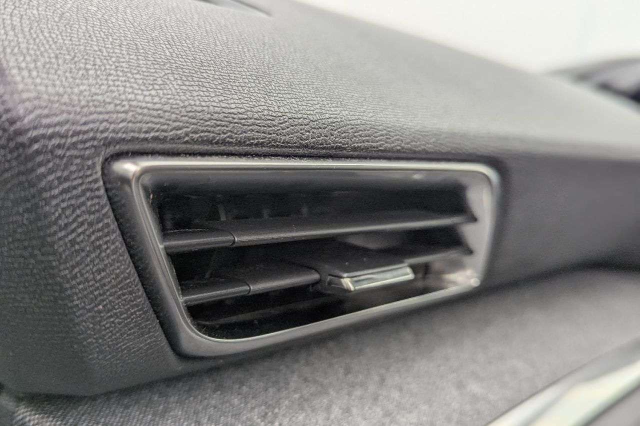 2020 PEUGEOT 5008 2020 PEUGEOT 5008