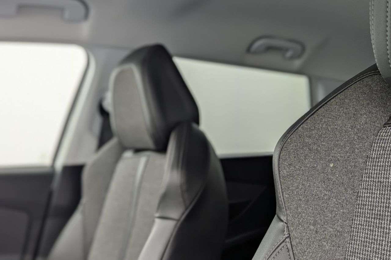 2020 PEUGEOT 5008 2020 PEUGEOT 5008