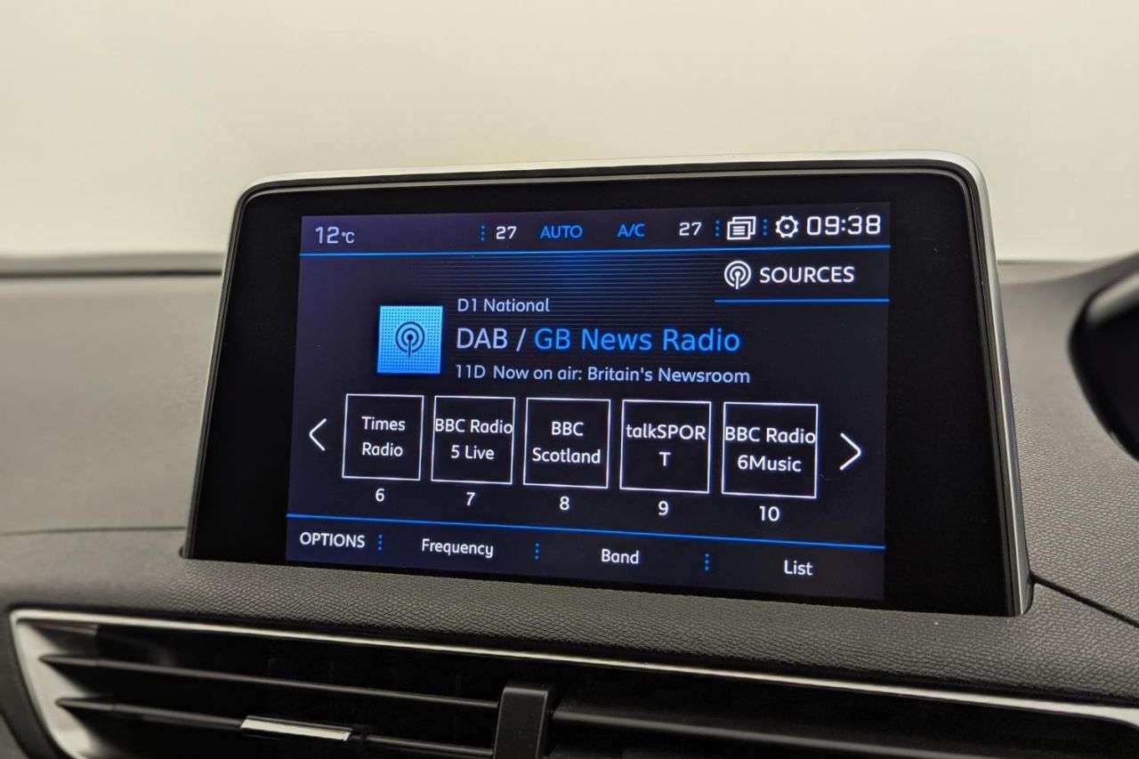 2020 PEUGEOT 5008 2020 PEUGEOT 5008