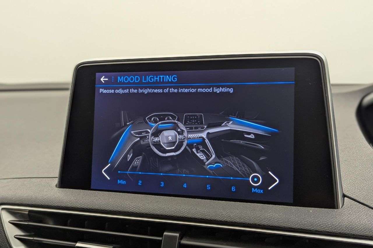 2020 PEUGEOT 5008 2020 PEUGEOT 5008