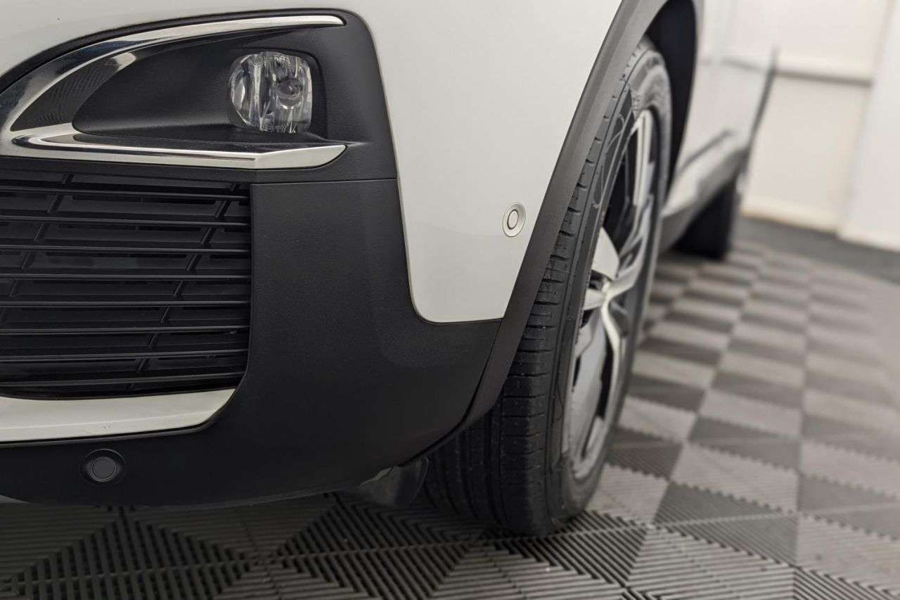 2020 PEUGEOT 5008 2020 PEUGEOT 5008