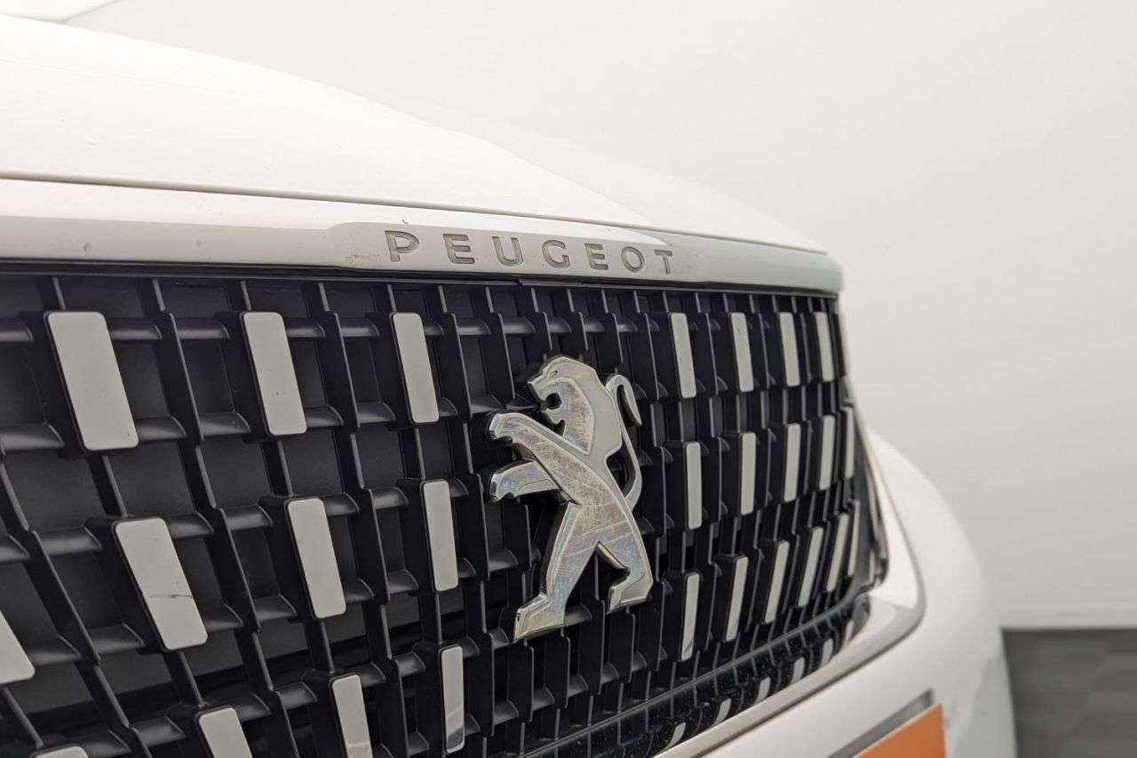 2020 PEUGEOT 5008 2020 PEUGEOT 5008