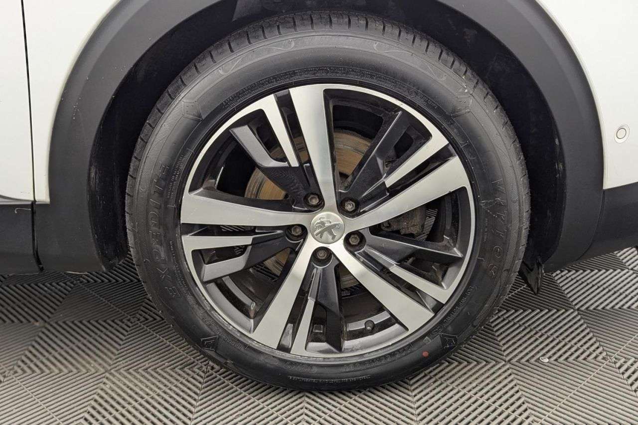 2020 PEUGEOT 5008 2020 PEUGEOT 5008