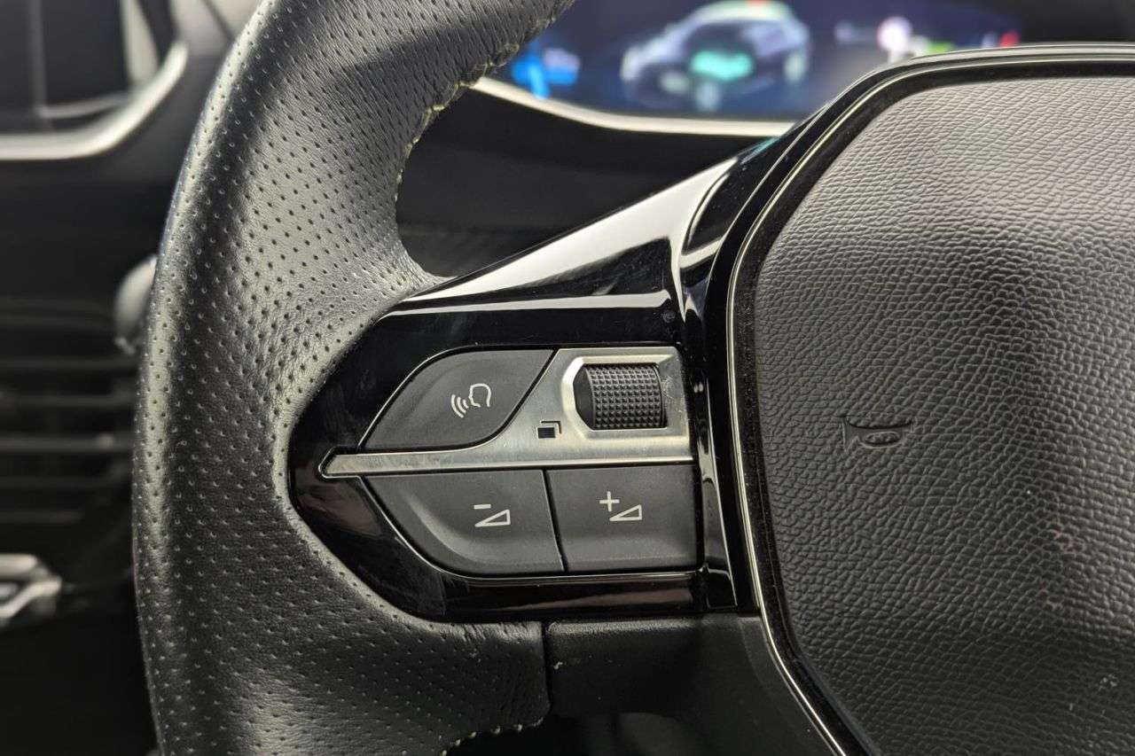 2020 PEUGEOT E-208 2020 PEUGEOT E-208