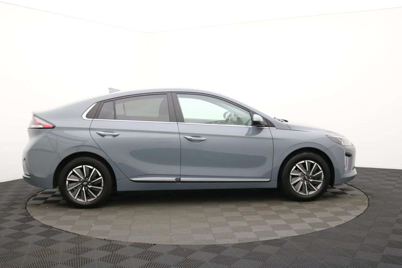 2021 HYUNDAI IONIQ 2021 HYUNDAI IONIQ