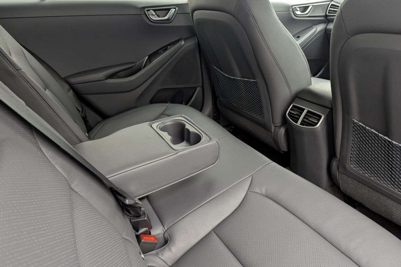 2021 HYUNDAI IONIQ 2021 HYUNDAI IONIQ