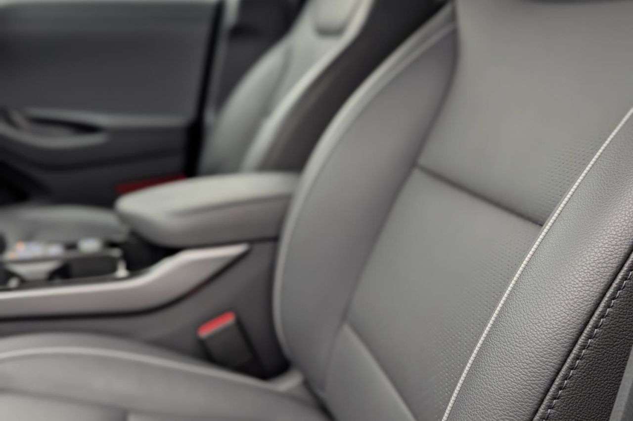 2021 HYUNDAI IONIQ 2021 HYUNDAI IONIQ