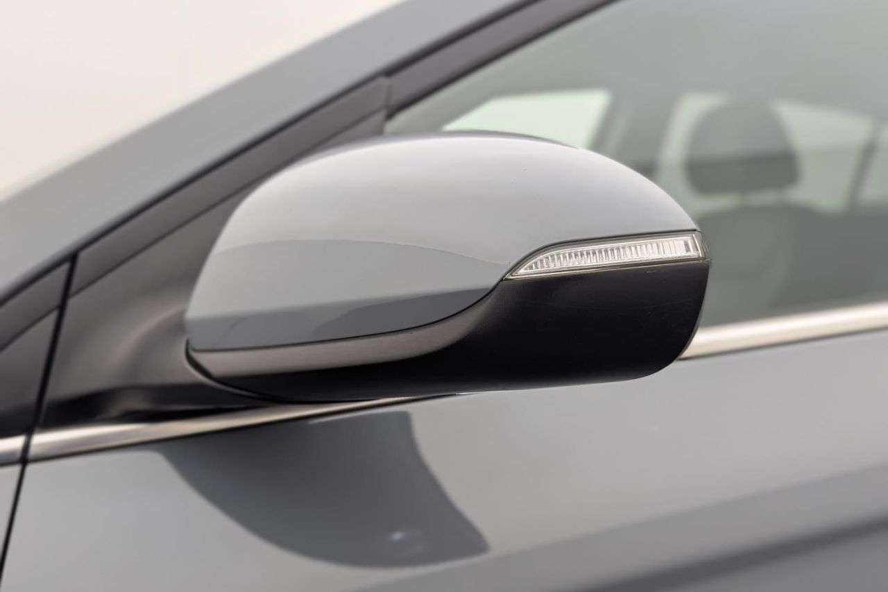 2021 HYUNDAI IONIQ 2021 HYUNDAI IONIQ