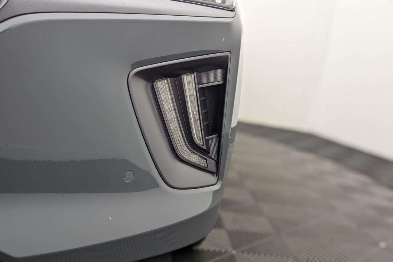 2021 HYUNDAI IONIQ 2021 HYUNDAI IONIQ