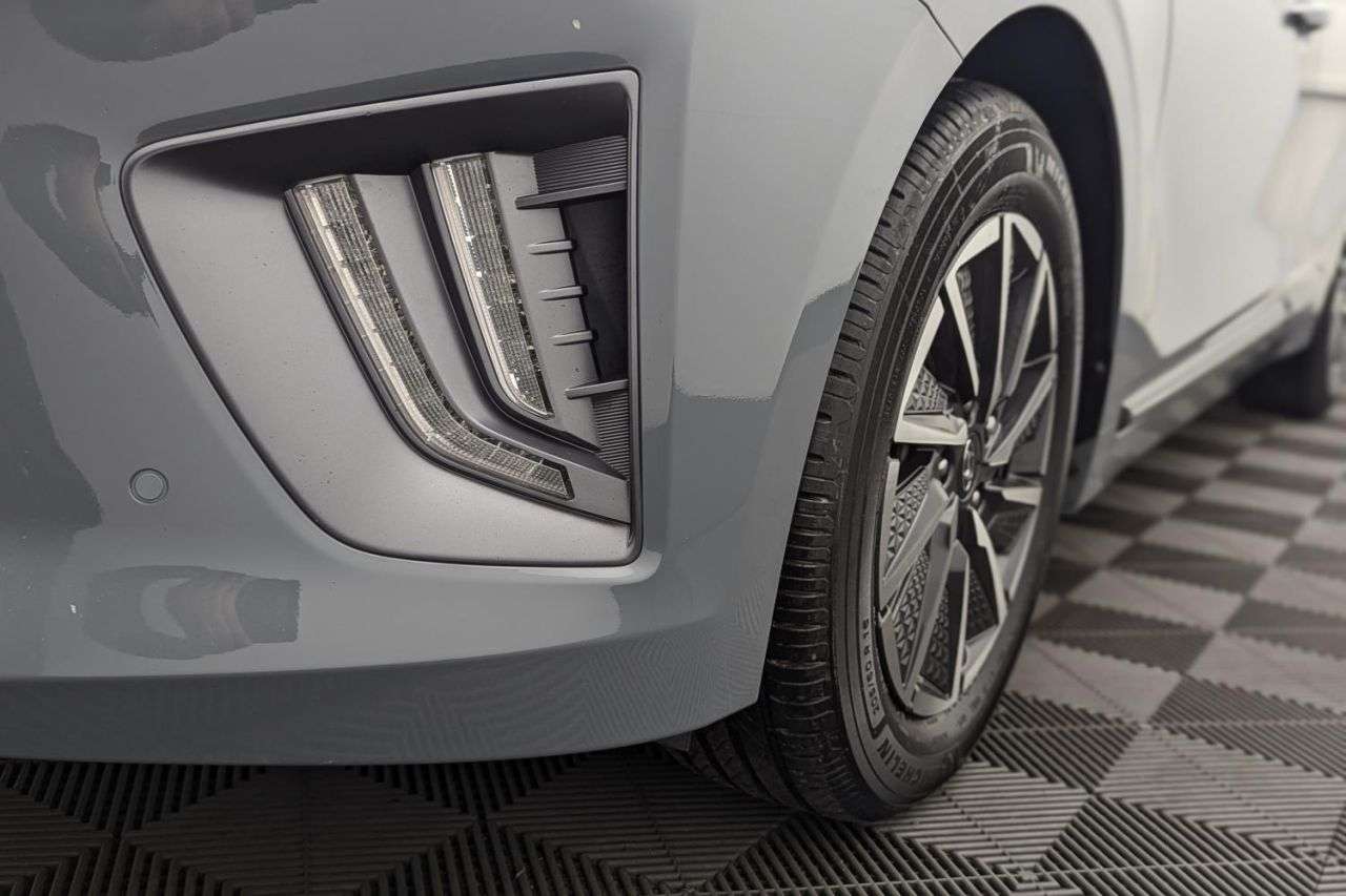 2021 HYUNDAI IONIQ 2021 HYUNDAI IONIQ