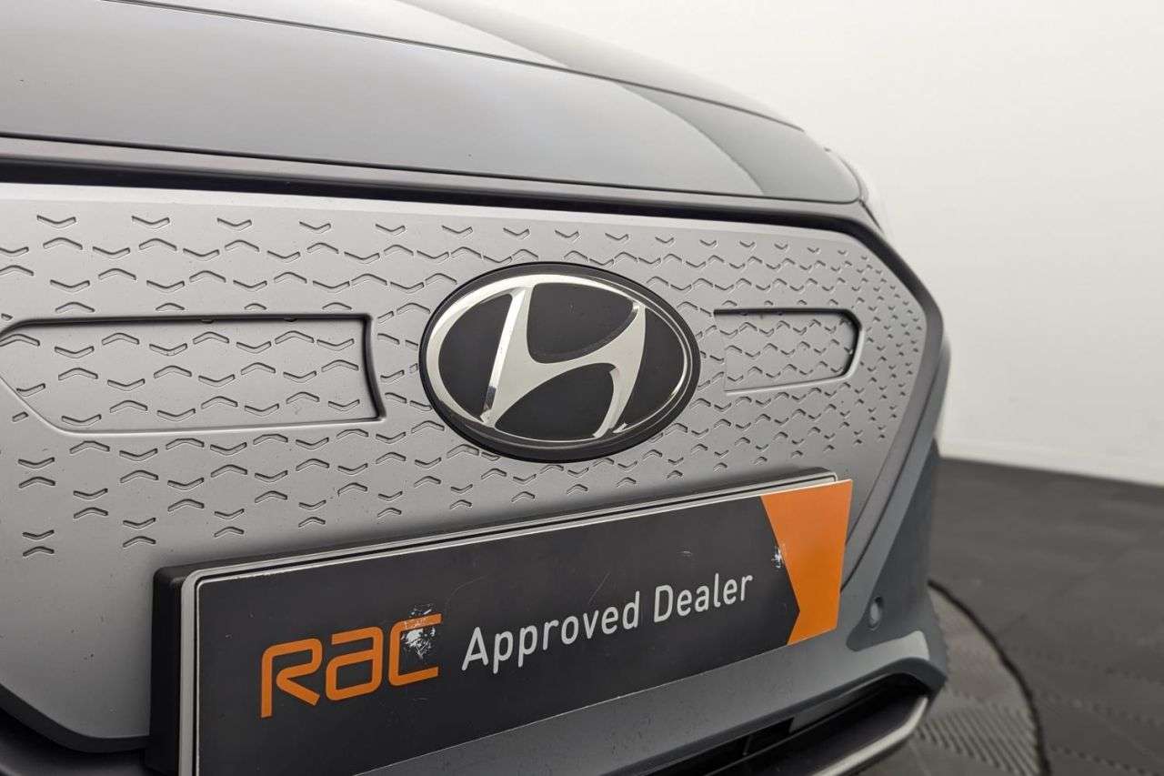 2021 HYUNDAI IONIQ 2021 HYUNDAI IONIQ