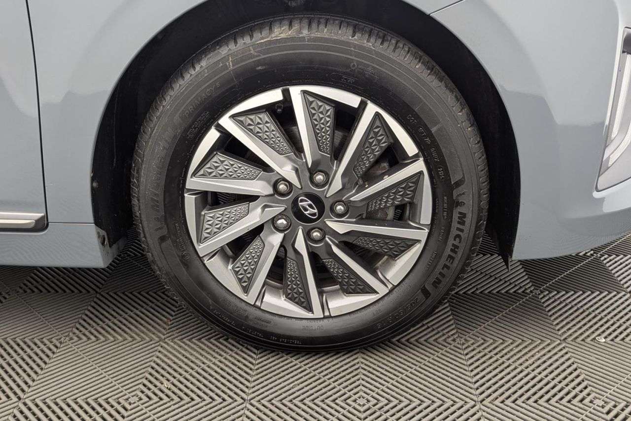 2021 HYUNDAI IONIQ 2021 HYUNDAI IONIQ