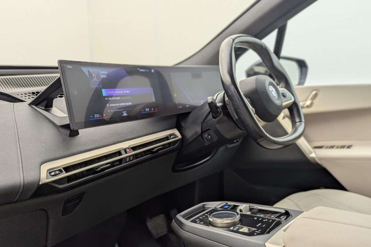 2022 BMW IX 2022 BMW IX