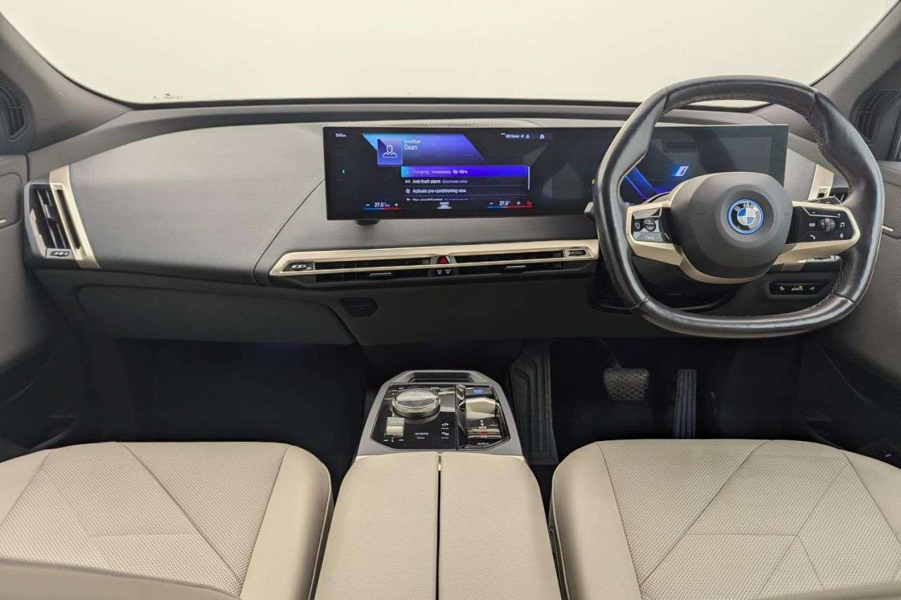 2022 BMW IX 2022 BMW IX