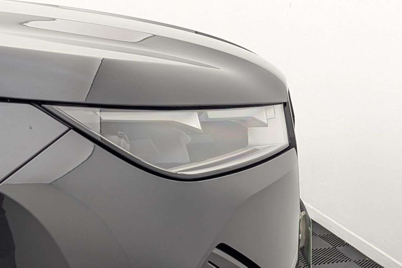 2022 BMW IX 2022 BMW IX