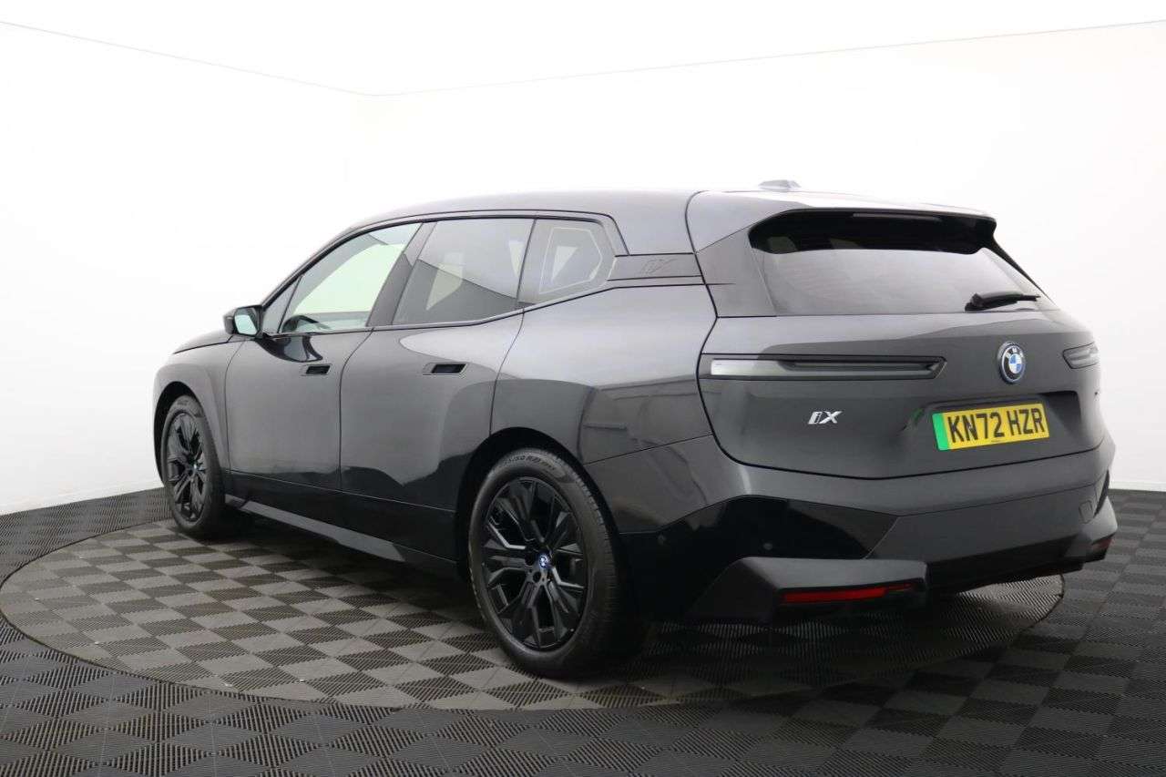 2022 BMW IX 2022 BMW IX