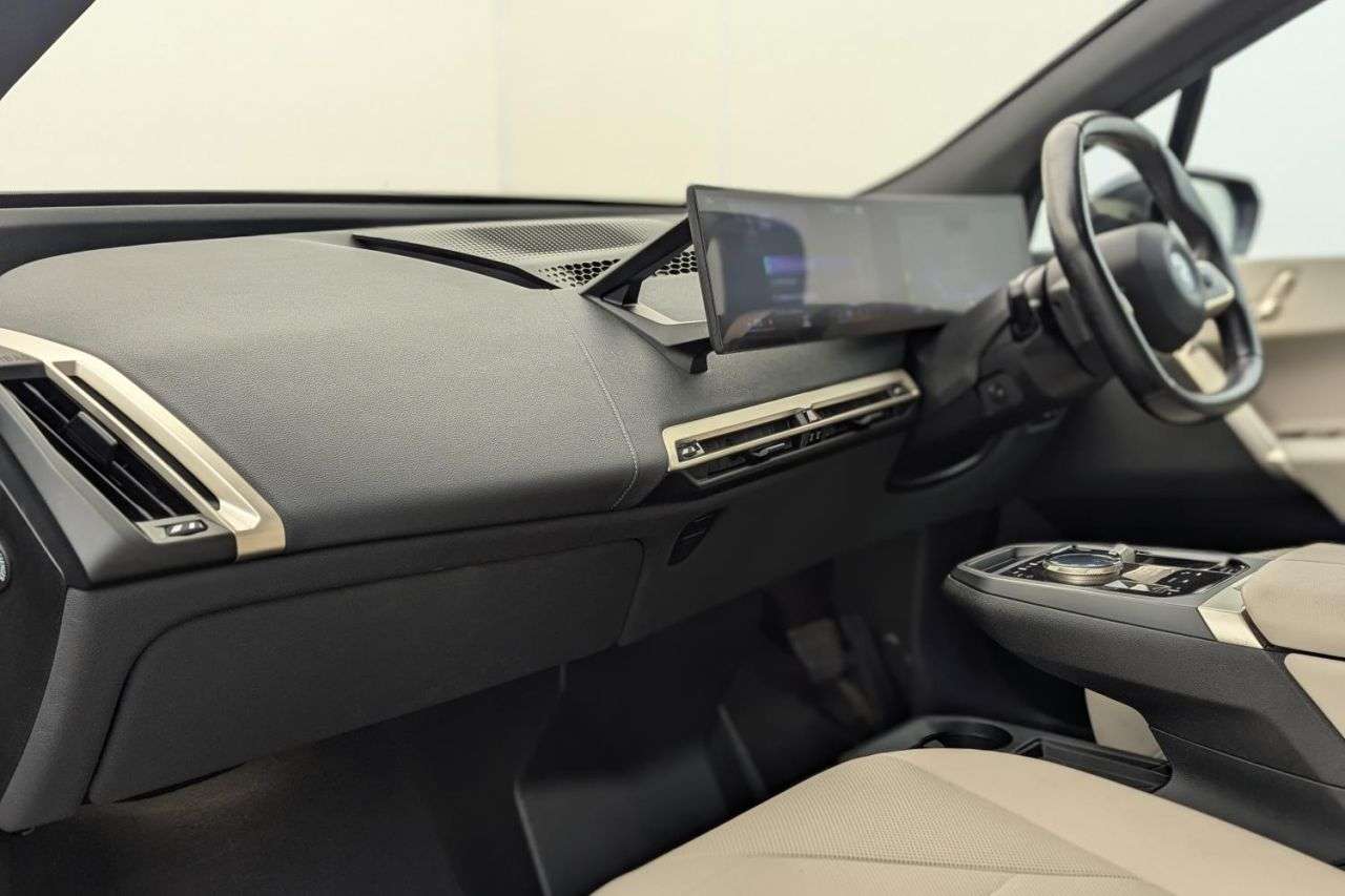 2022 BMW IX 2022 BMW IX