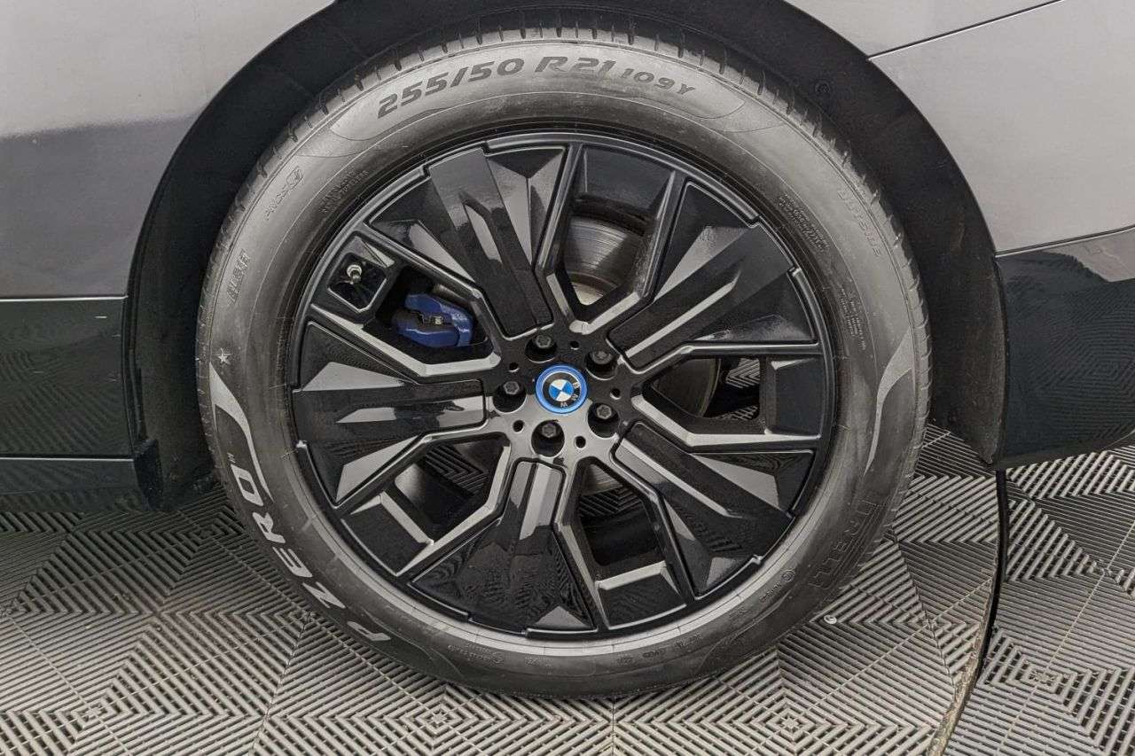 2022 BMW IX 2022 BMW IX