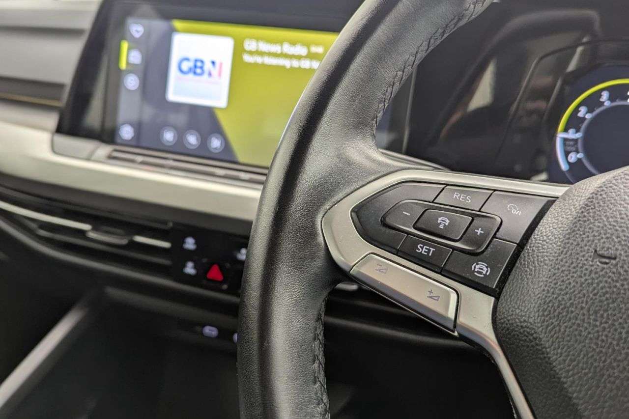 2021 VOLKSWAGEN GOLF 2021 VOLKSWAGEN GOLF