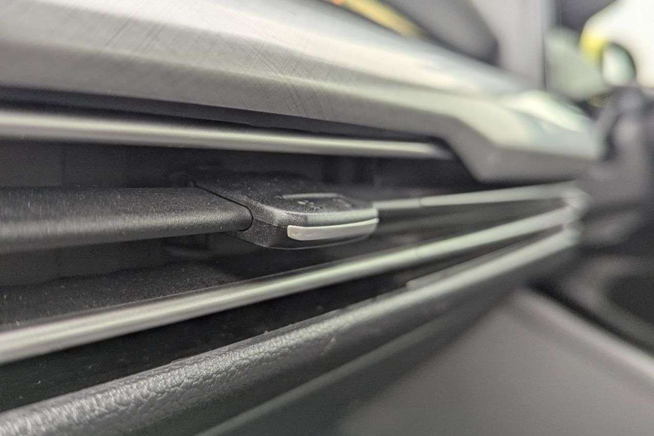 2021 VOLKSWAGEN GOLF 2021 VOLKSWAGEN GOLF