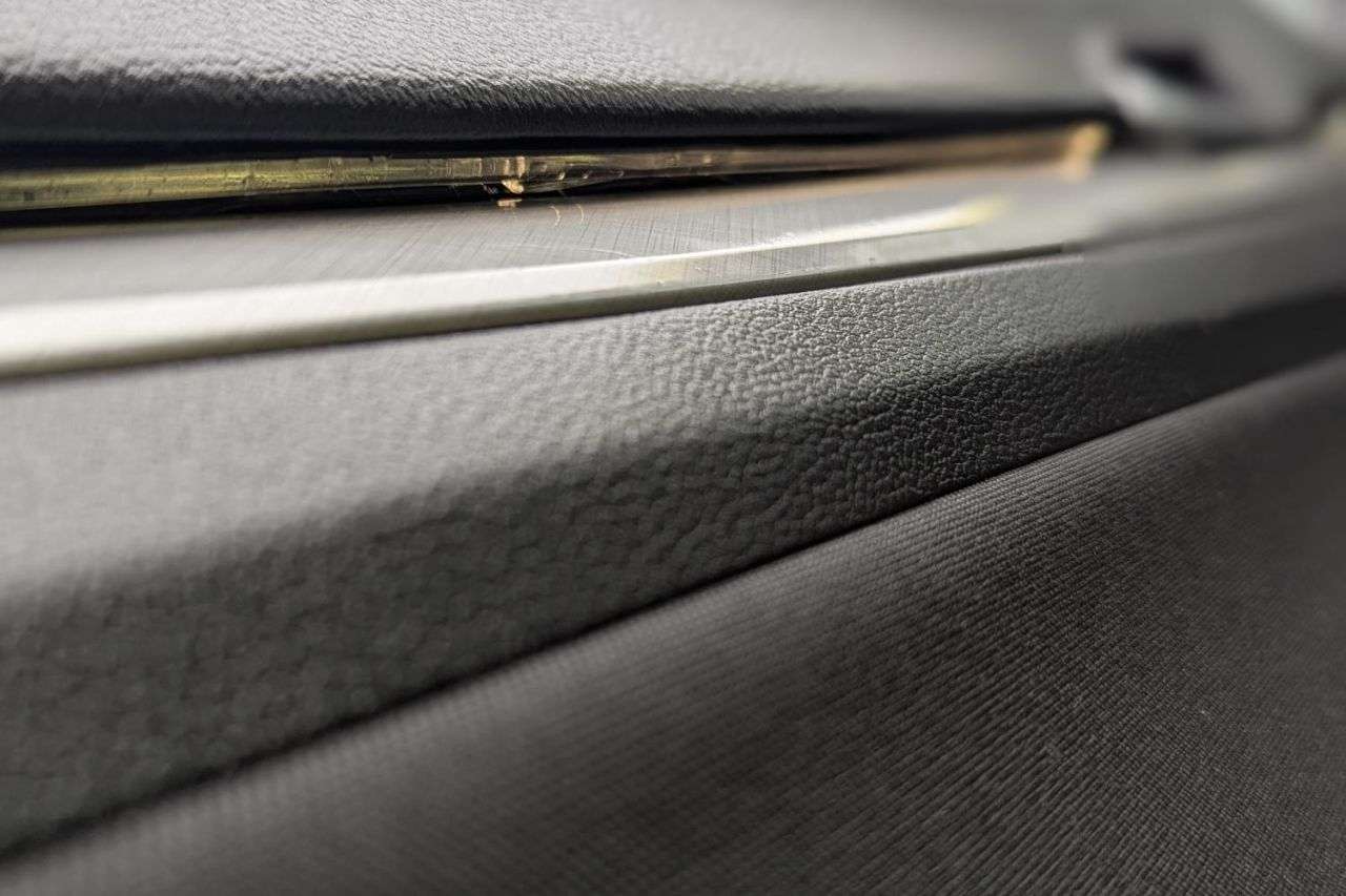 2021 VOLKSWAGEN GOLF 2021 VOLKSWAGEN GOLF