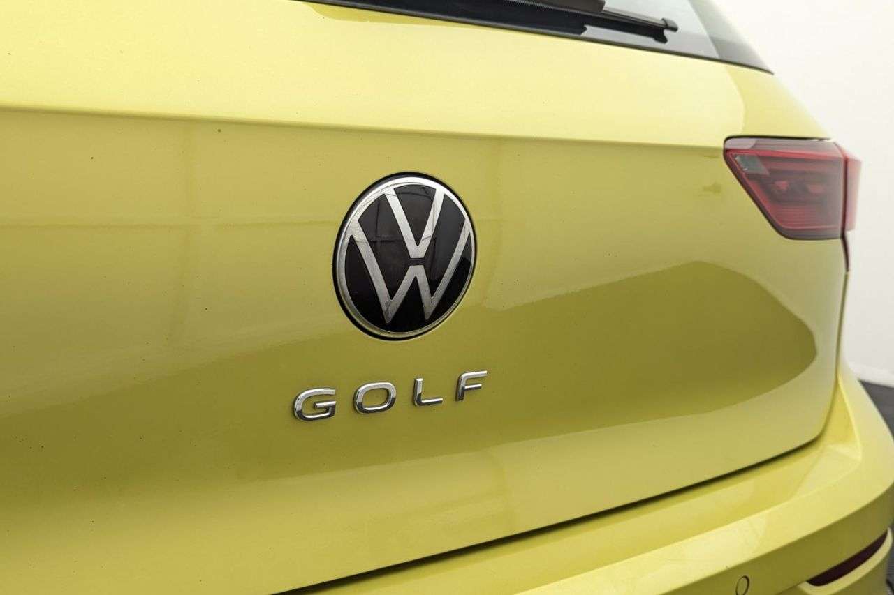 2021 VOLKSWAGEN GOLF 2021 VOLKSWAGEN GOLF