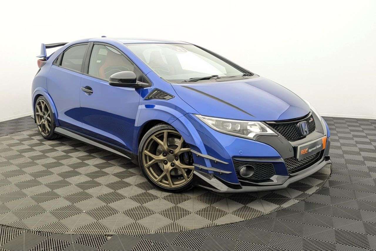 A null HONDA CIVIC 2.0 i-VTEC Type R GT Hatchback 5dr Petrol Manual Euro 6 (s/s) (310 ps) Awar A null HONDA CIVIC 2.0 i-VTEC Type R GT Hatchback 5dr Petrol Manual Euro 6 (s/s) (310 ps) Awar