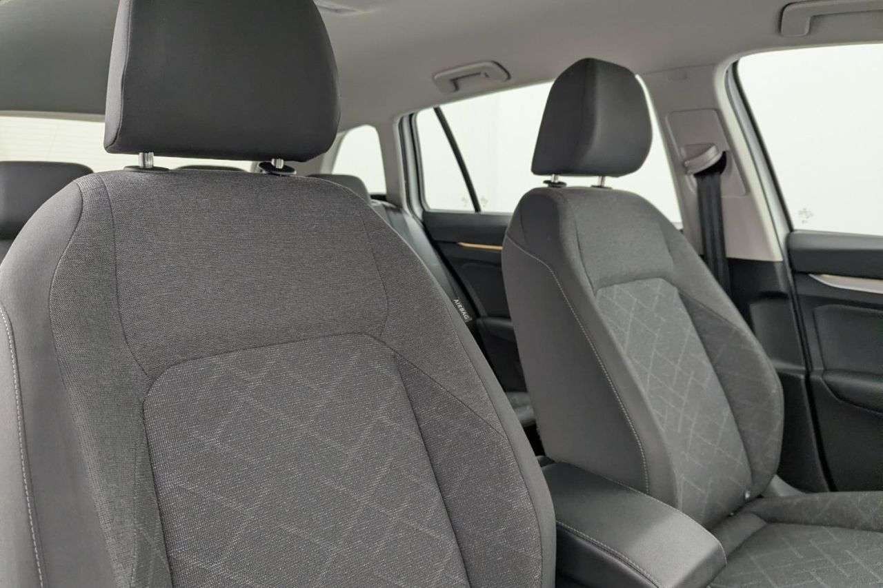 2023 VOLKSWAGEN GOLF 2023 VOLKSWAGEN GOLF