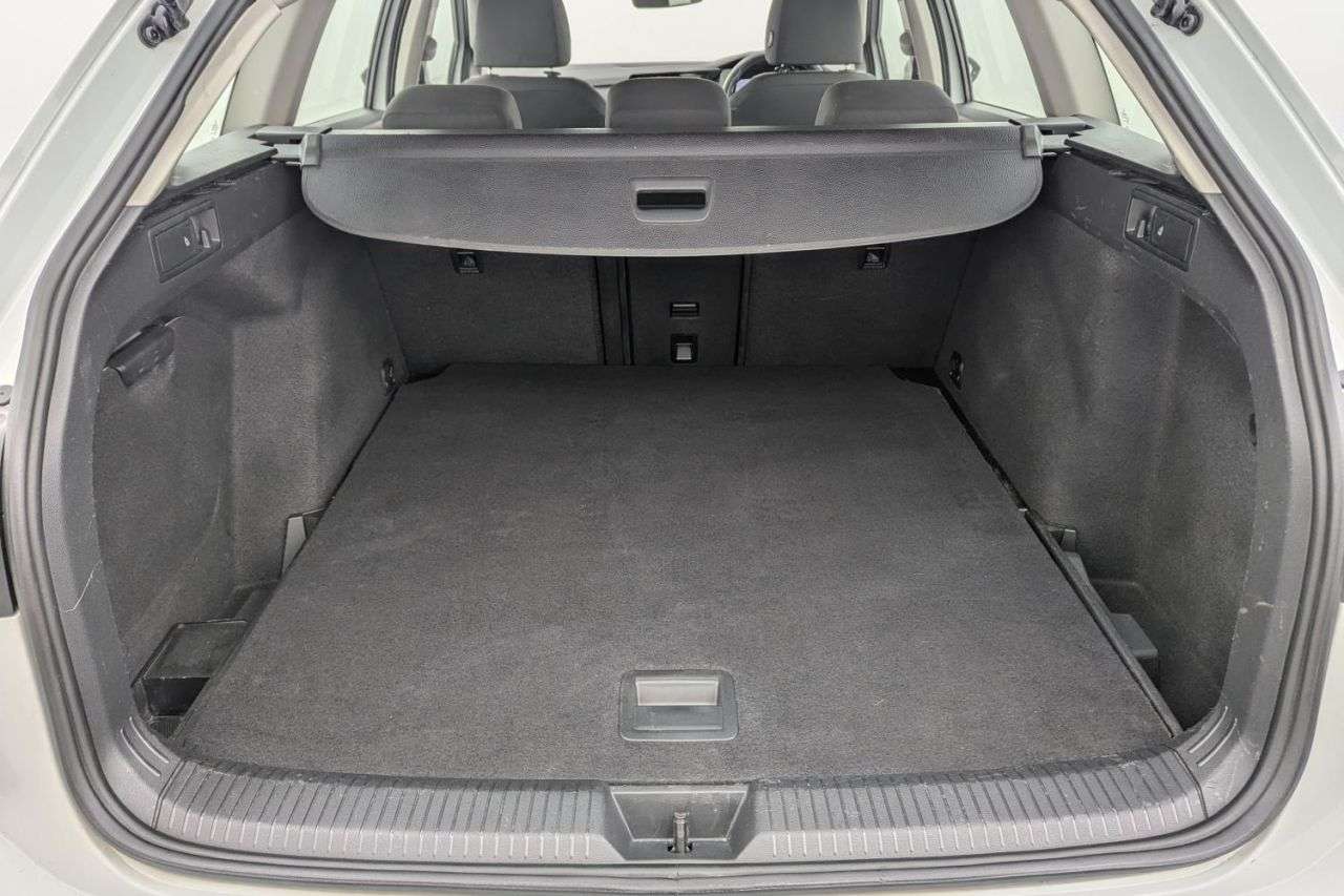 2023 VOLKSWAGEN GOLF 2023 VOLKSWAGEN GOLF