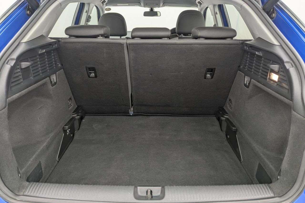 2018 AUDI Q2 2018 AUDI Q2