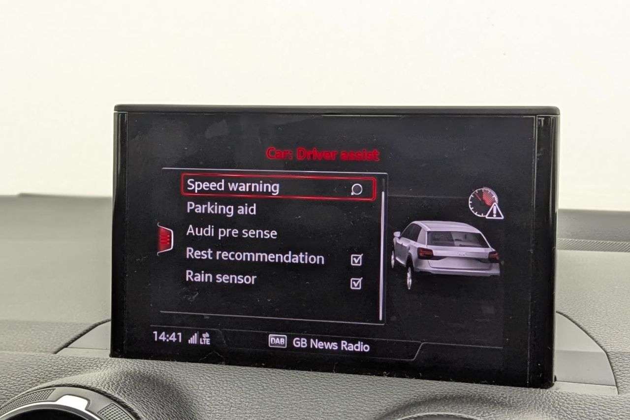 2018 AUDI Q2 2018 AUDI Q2