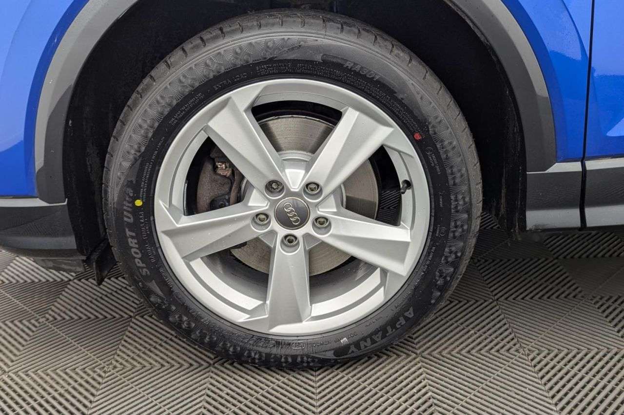 2018 AUDI Q2 2018 AUDI Q2