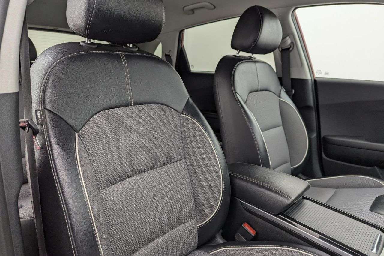 2021 KIA NIRO 2021 KIA NIRO