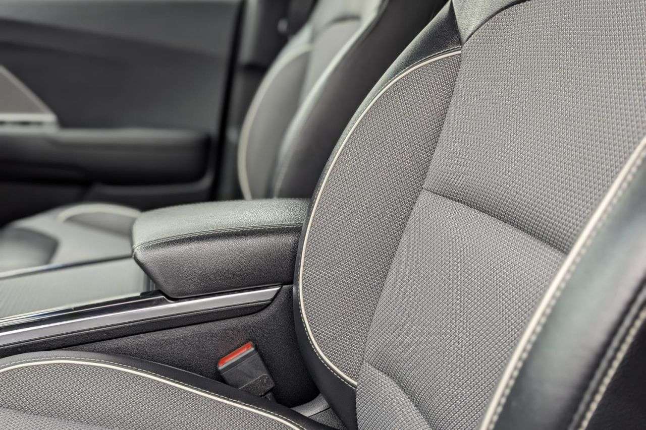 2021 KIA NIRO 2021 KIA NIRO