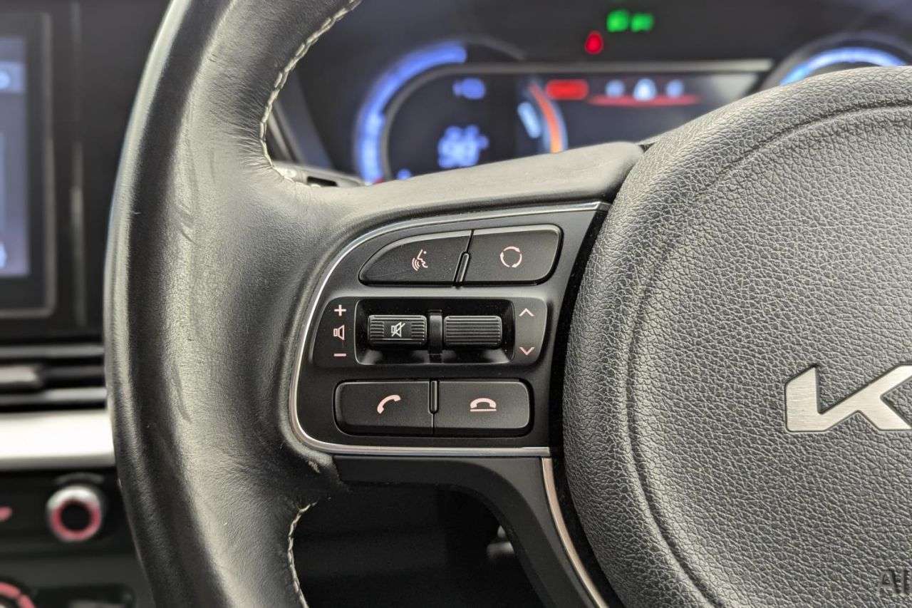 2021 KIA NIRO 2021 KIA NIRO