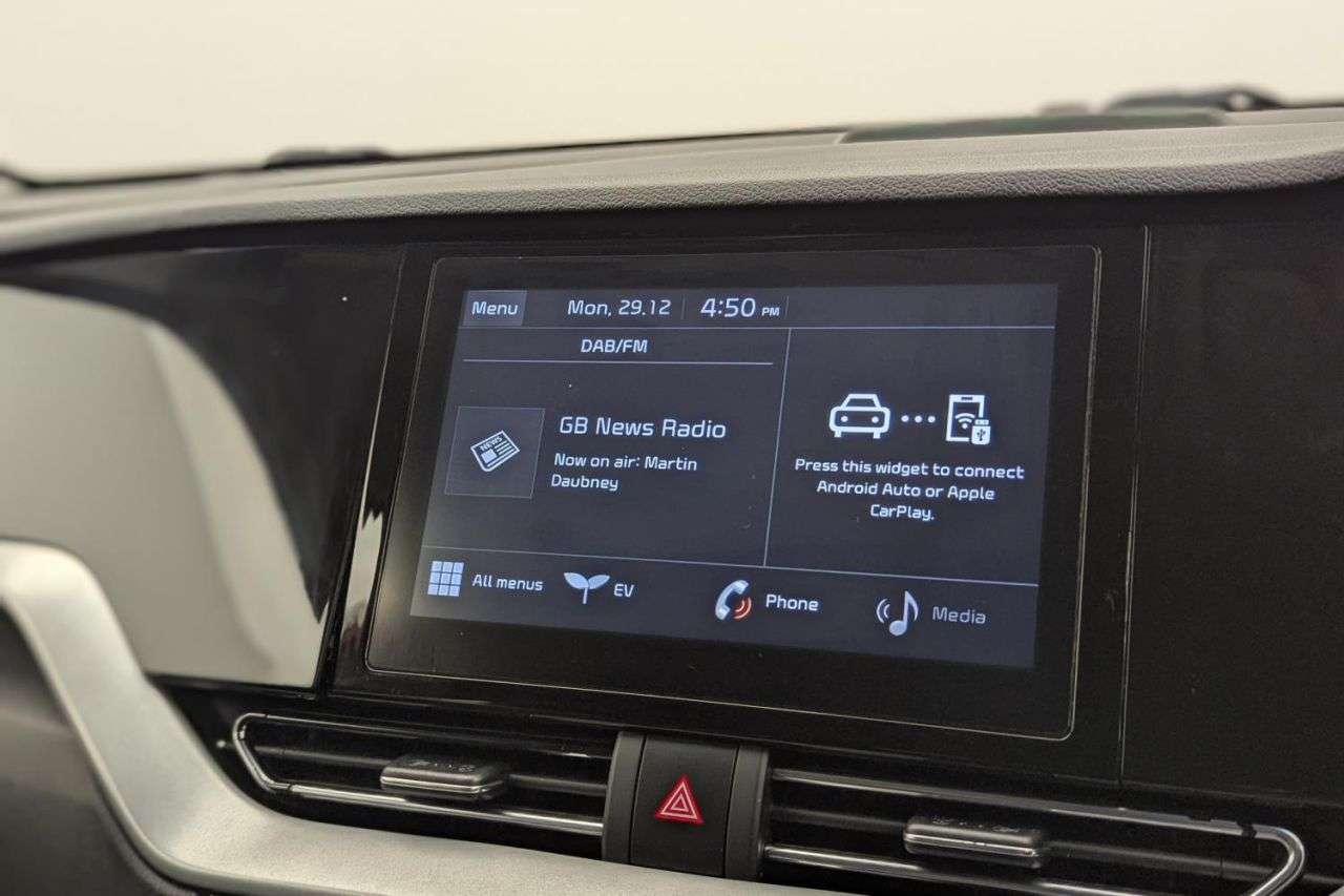 2021 KIA NIRO 2021 KIA NIRO