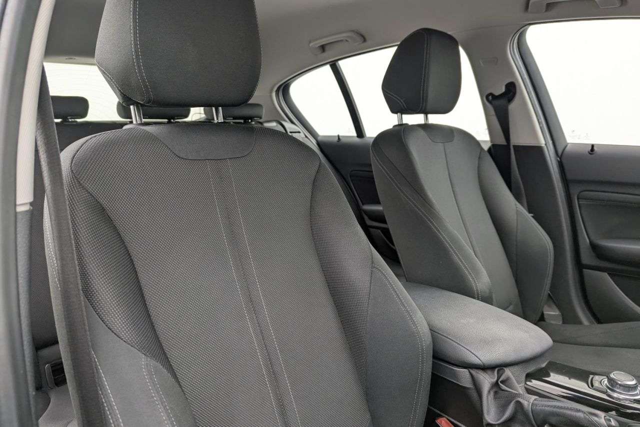 2017 BMW 1 SERIES 2017 BMW 1 SERIES