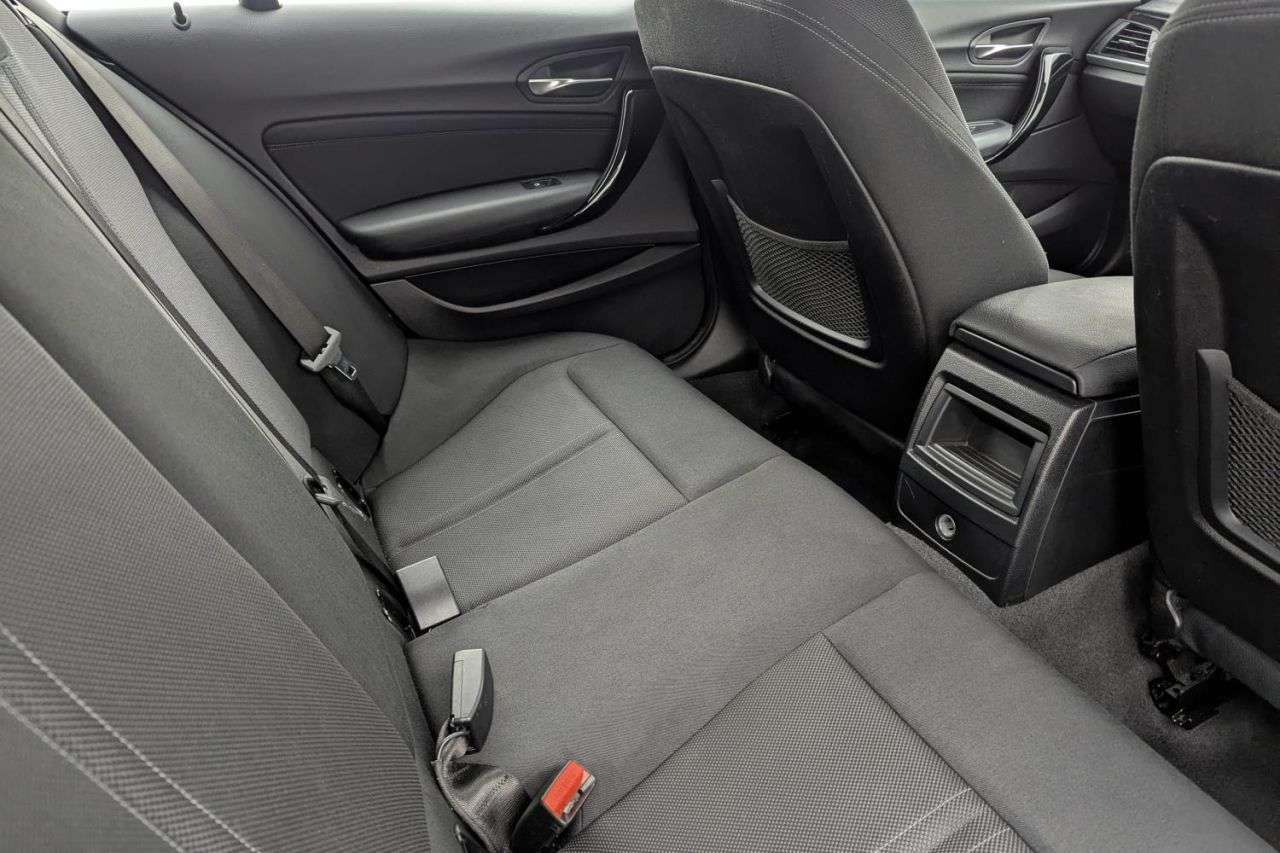 2017 BMW 1 SERIES 2017 BMW 1 SERIES