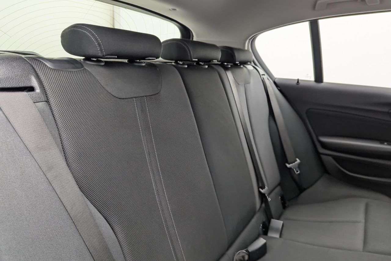 2017 BMW 1 SERIES 2017 BMW 1 SERIES