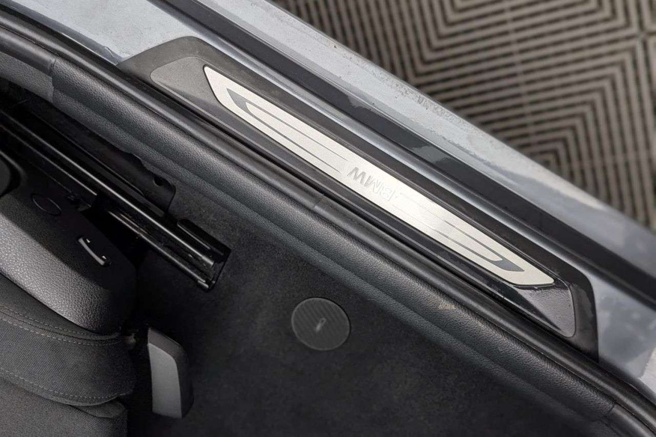 2017 BMW 1 SERIES 2017 BMW 1 SERIES