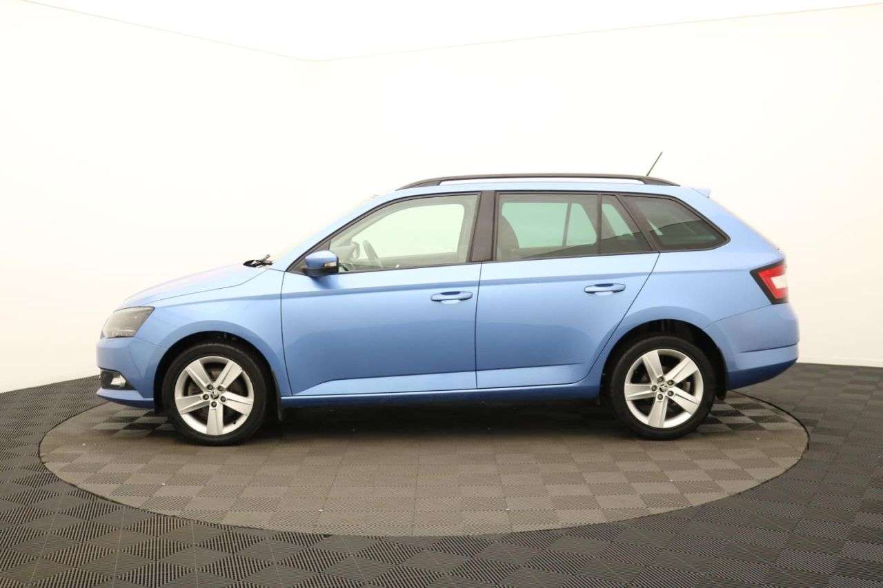 2015 SKODA FABIA 2015 SKODA FABIA