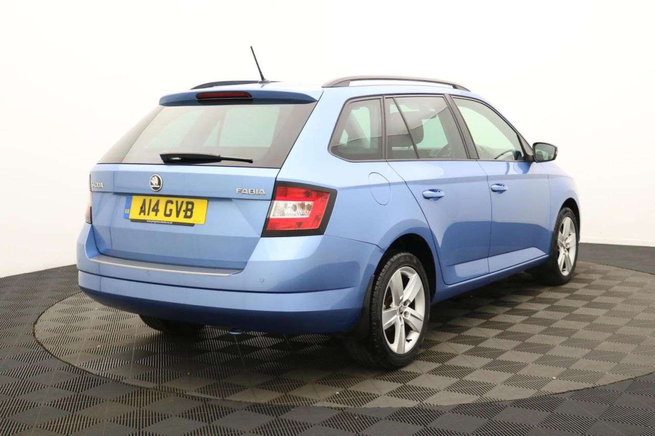 2015 SKODA FABIA 2015 SKODA FABIA