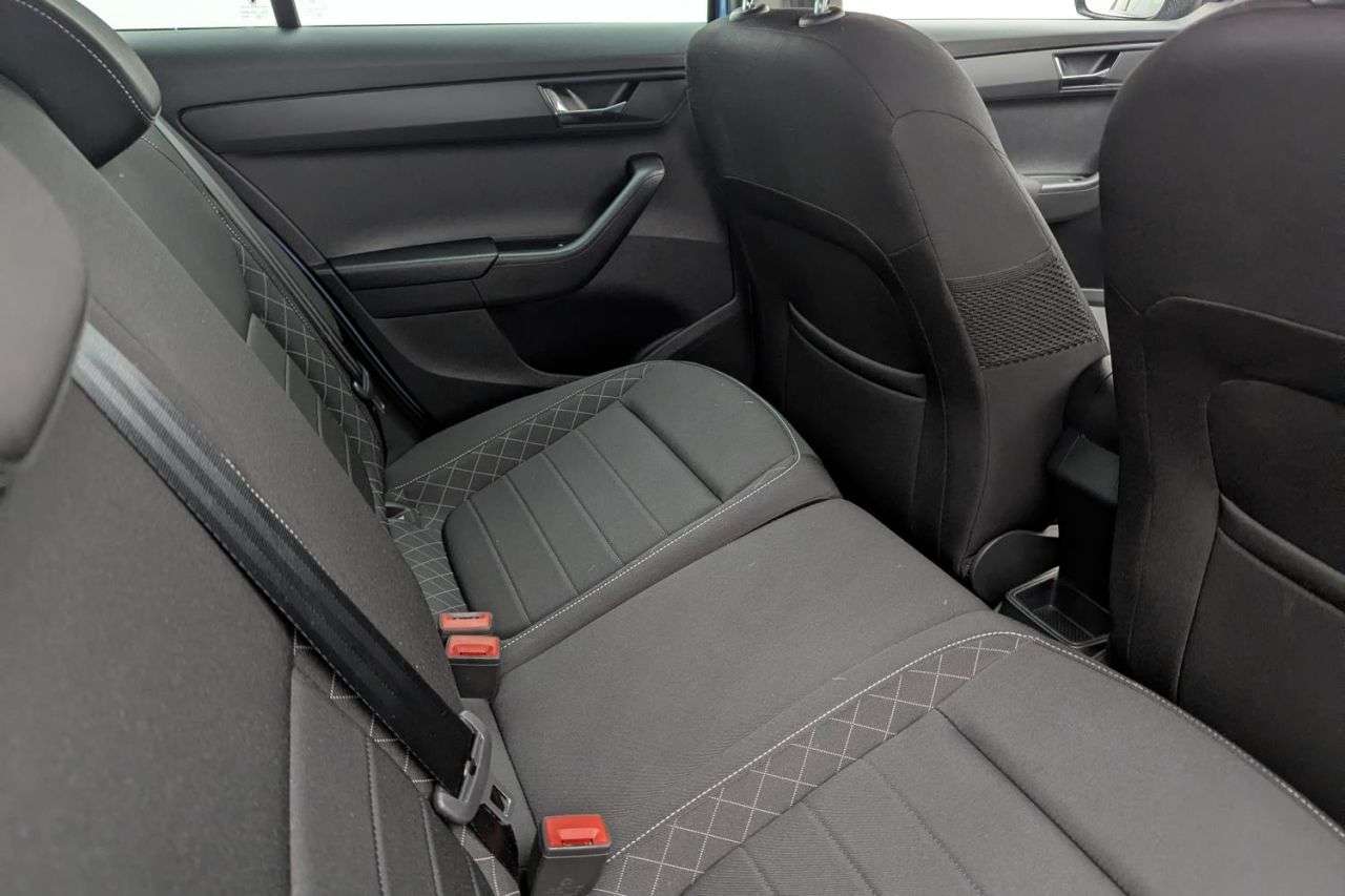 2015 SKODA FABIA 2015 SKODA FABIA