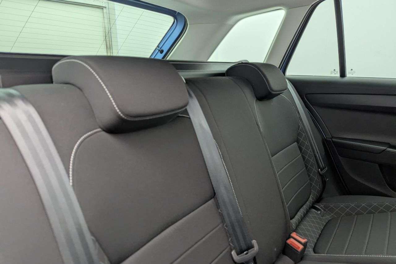 2015 SKODA FABIA 2015 SKODA FABIA