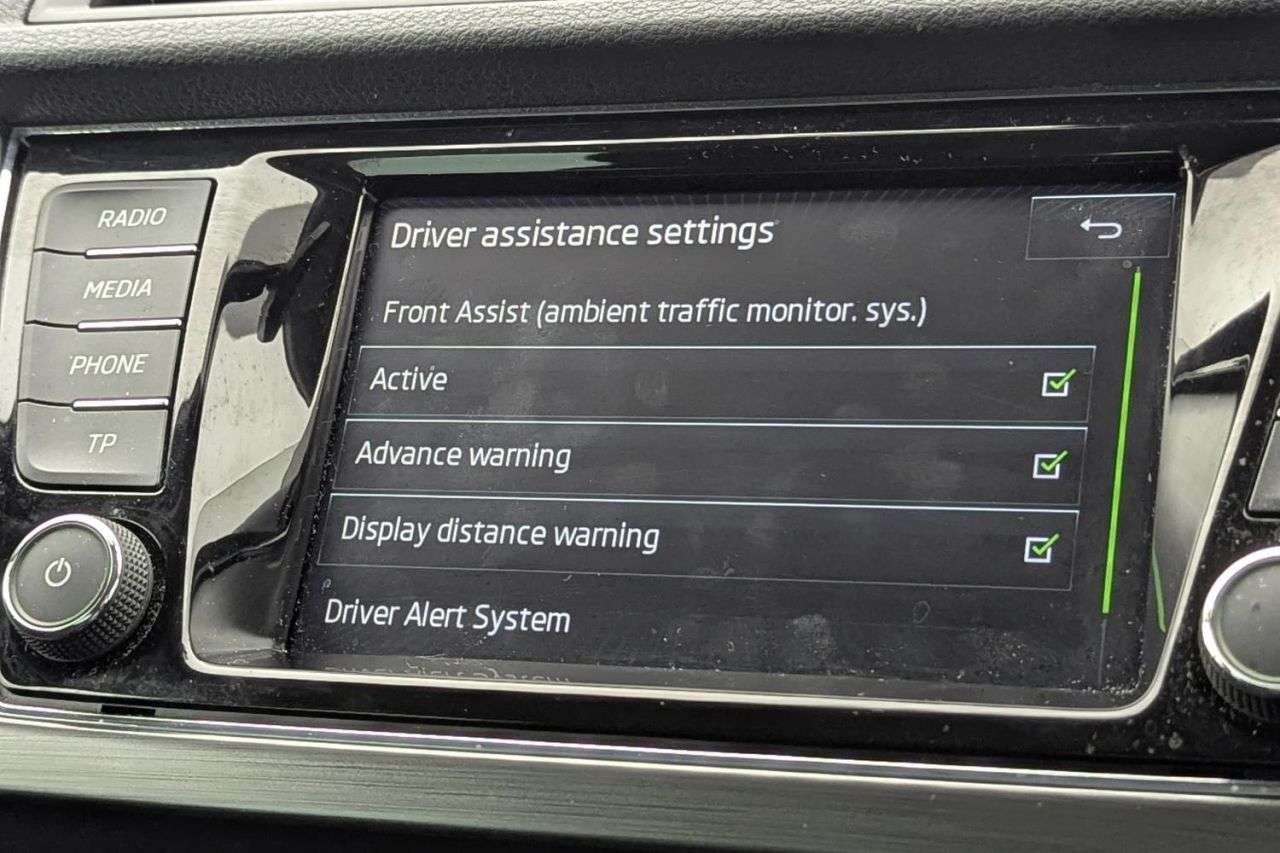 2015 SKODA FABIA 2015 SKODA FABIA