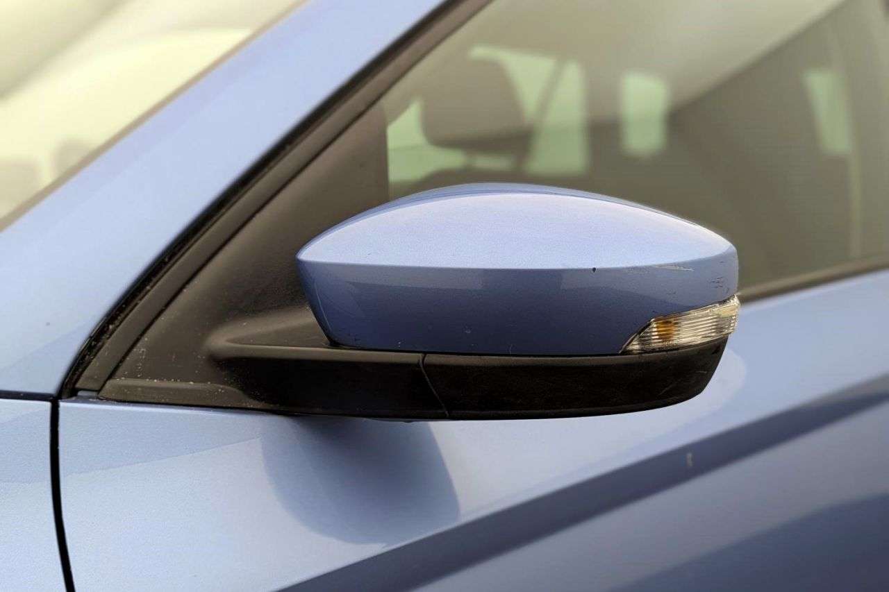 2015 SKODA FABIA 2015 SKODA FABIA