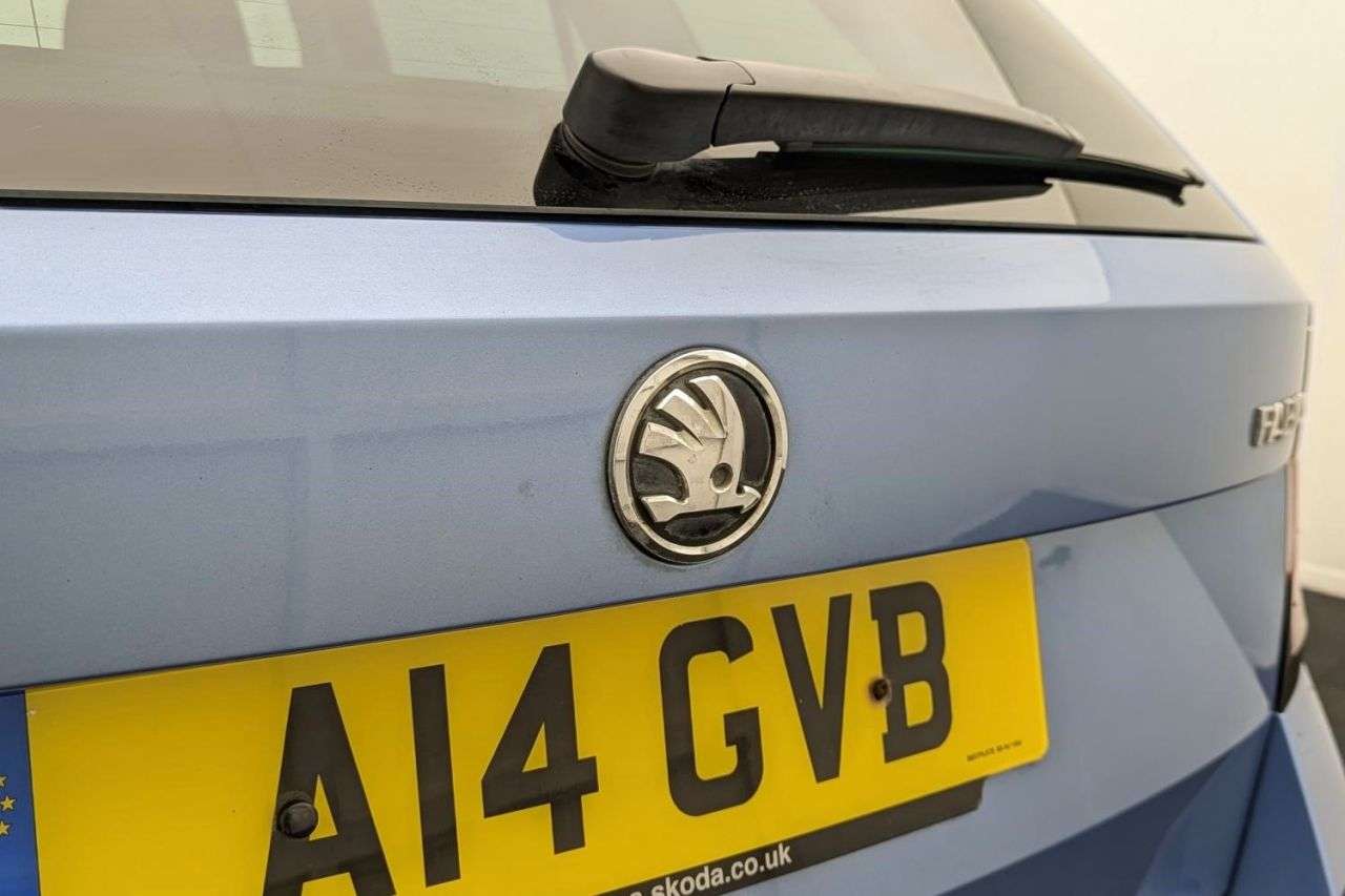 2015 SKODA FABIA 2015 SKODA FABIA