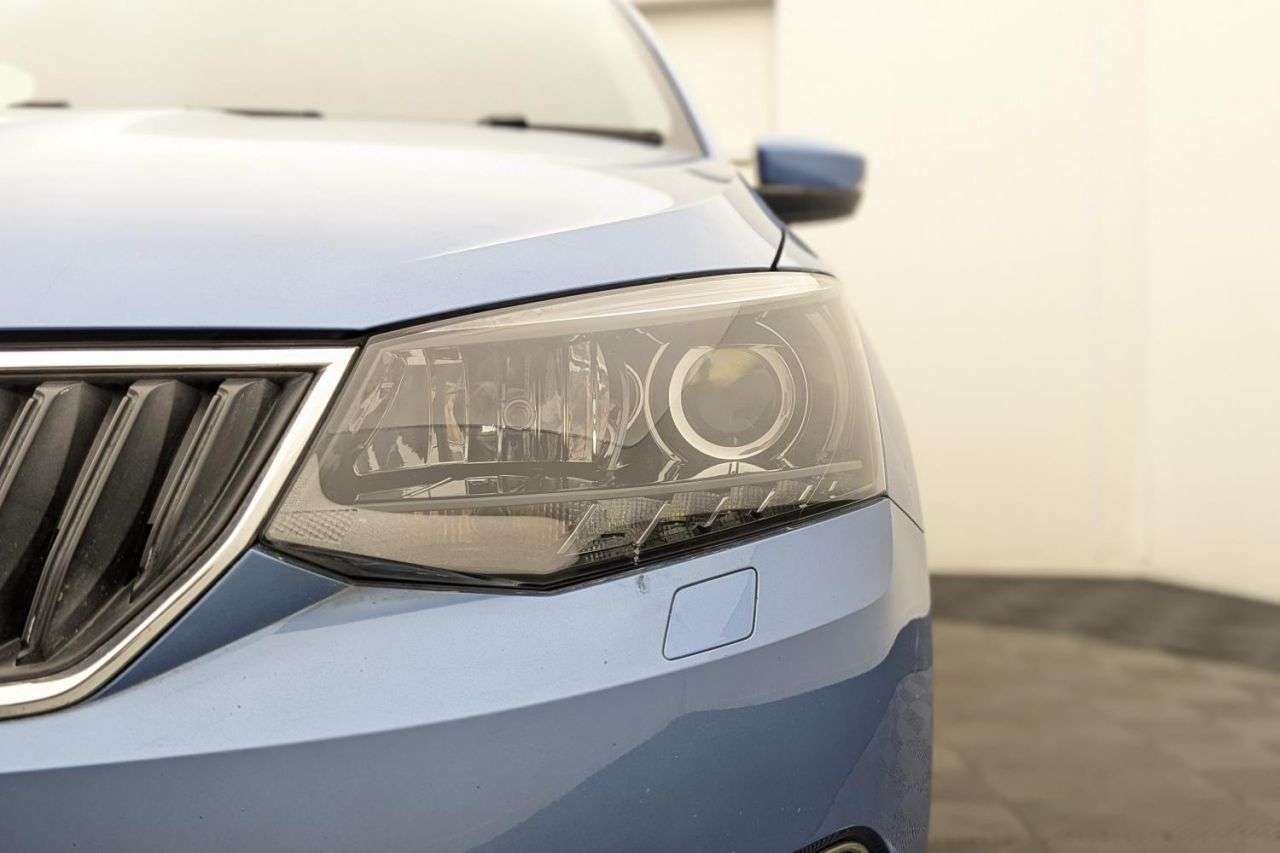 2015 SKODA FABIA 2015 SKODA FABIA