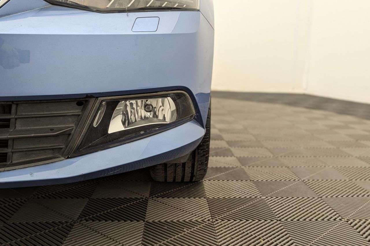 2015 SKODA FABIA 2015 SKODA FABIA